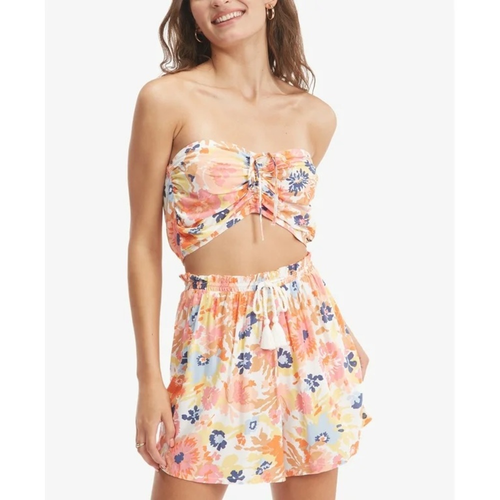 Roxy Island Hops Bandeau Top Size Medium NWT Snow White Floral Escape